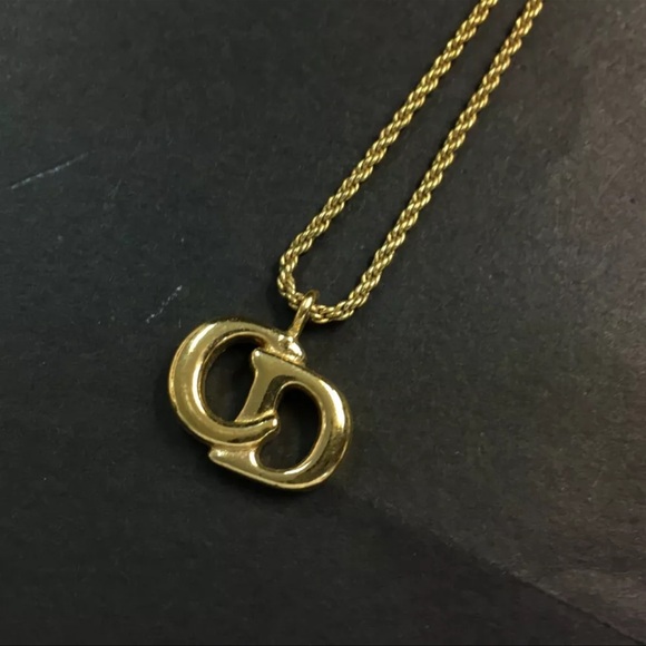 AUTH Christian Dior CD Logo Tone Pendant Necklace Gold - Picture 2 of 7